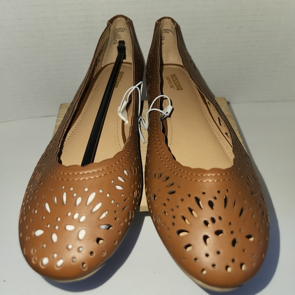 Mossimo Flats Sz 7